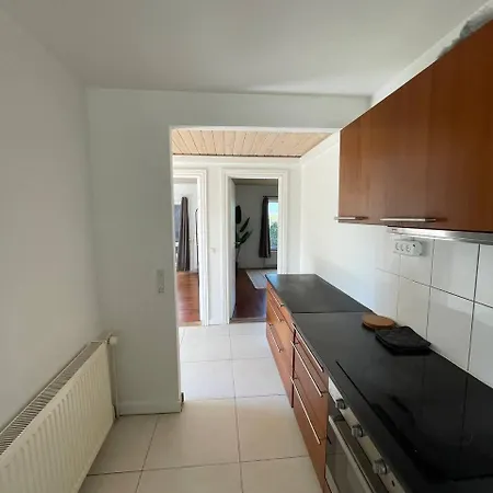Airport Getaway Apartman