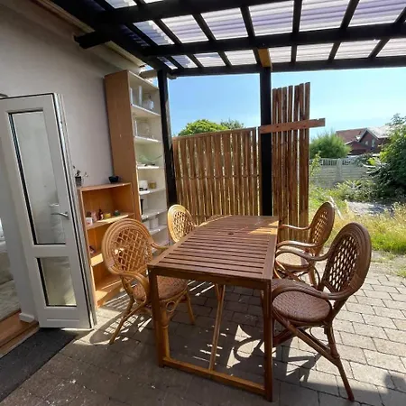 Airport Getaway Apartman